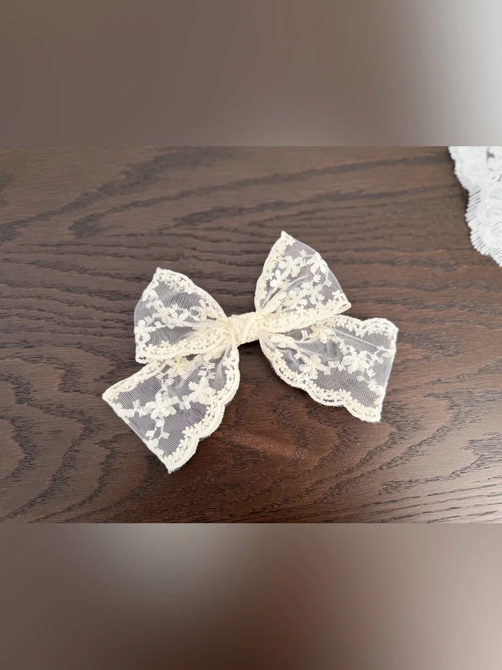 Handmade New Ivory Embroidered tulle Lace Bow Hair Clips